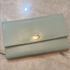 Elegant Green Jewelry travel Case with Flap Closure